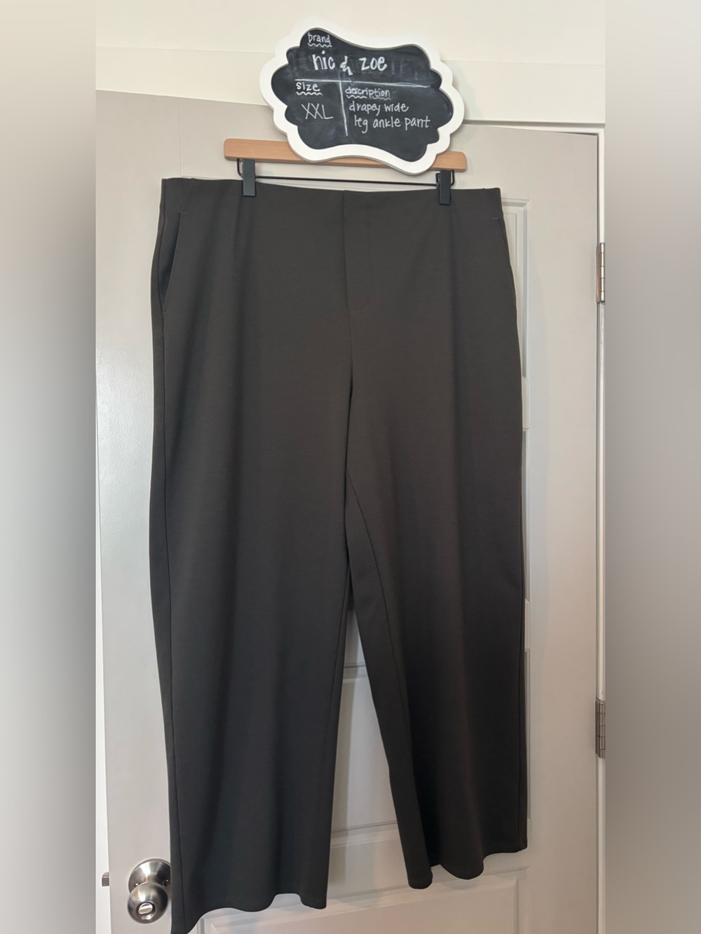 NIC+ZOE Wide-Leg Pants in Olive Green